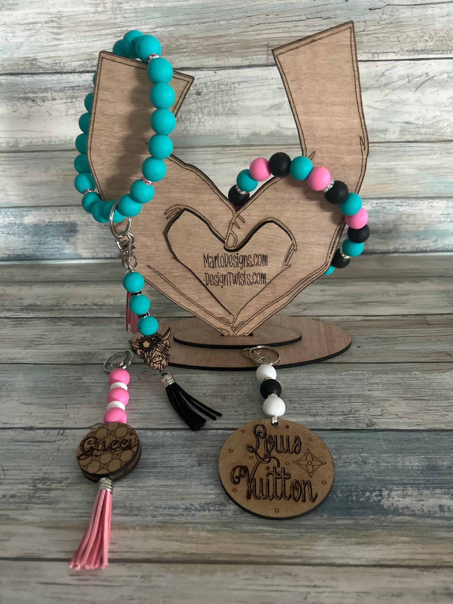 Custom Wristlet or bracelet Stand with or without custom business name