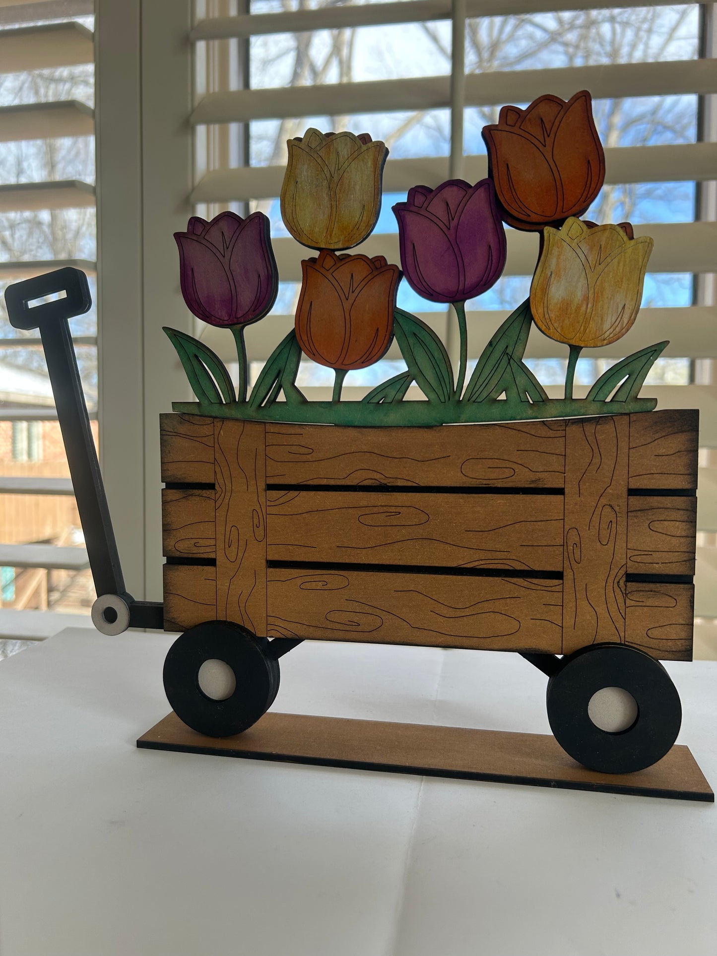 Tulip  Large- INSERT FOR INTERCHANGEABLE WOOD  Wood Laser Blank | DIY Craft Cutout | Paint-Ready